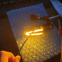 Carica l'immagine nel visualizzatore di Gallery, frecce led per bmw gs 1200 e 1250