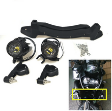 Carica l'immagine nel visualizzatore di Gallery, faretti moto led con staffa per bmw gs 1200 lc 2013/2020