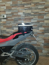 Carica l&#39;immagine nel visualizzatore di Gallery, Borsa per sella posteriore serbatoio moto impermeabile Borsa casco espandibile
