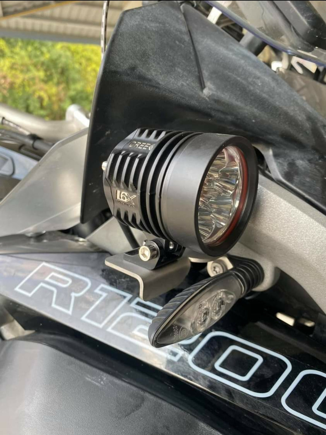 Faretti L6X di profondità e cablaggio
